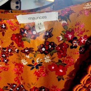 Maurice’s fall dress size Large worn Once.